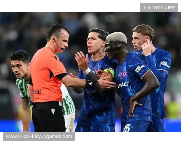 切尔西“强行截胡”曼联目标！蓝军以更高报价引爆转会市场